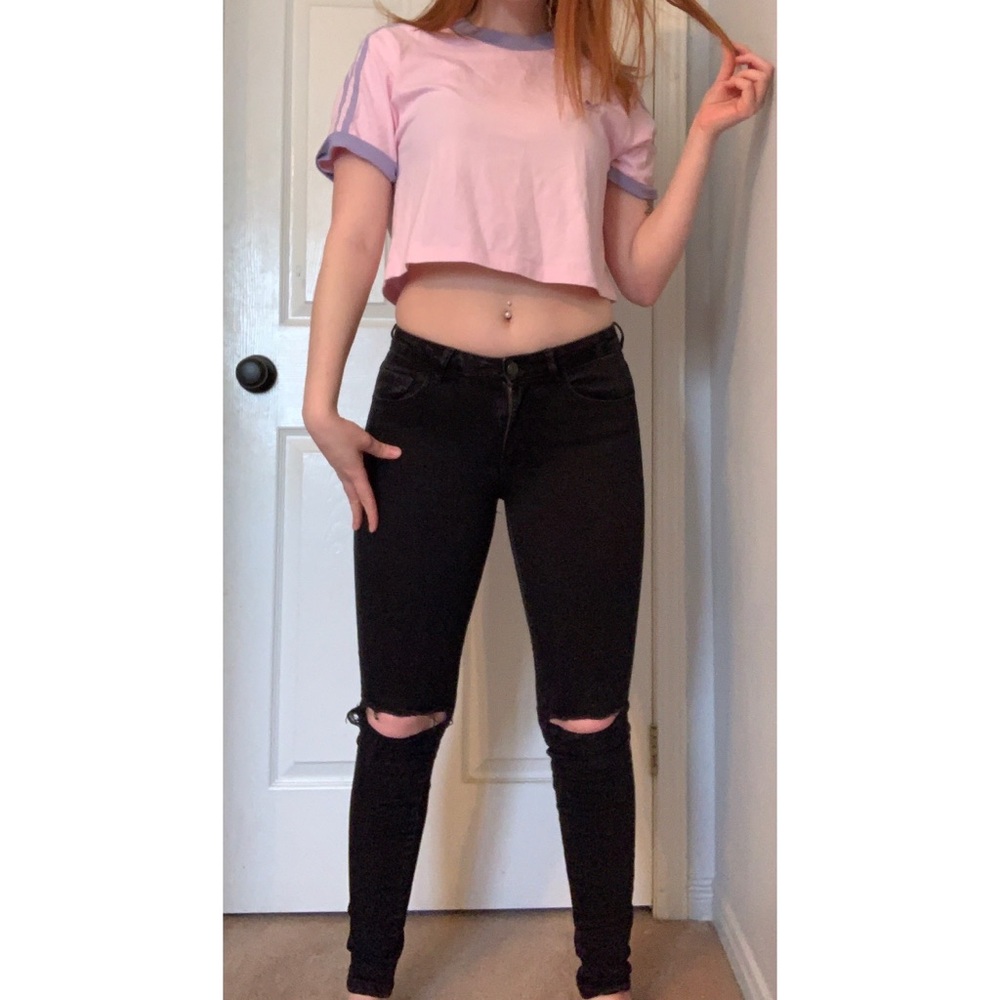 ~SOLD~ Garage Skinny Ripped Jeans